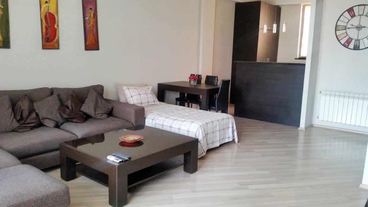 Mtatsminda Apartment Тбілісі Екстер'єр фото