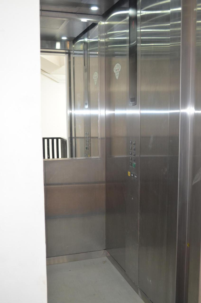 Mtatsminda Apartment Тбілісі Екстер'єр фото